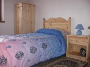 Отель B&B Edelweiss  Улькс
